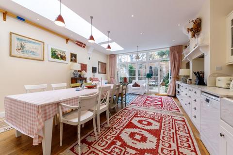 42 Melrose Gardens, London, W6 7RW