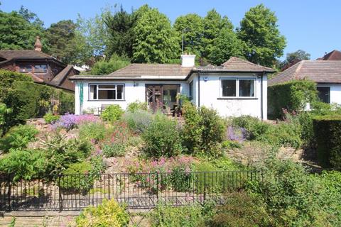 9 Monahan Avenue, Purley, CR8 3BB