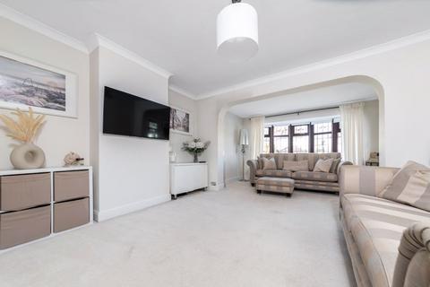 28 Wyncham Avenue, Sidcup, DA15 8ER