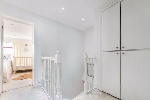 28 Wyncham Avenue, Sidcup, DA15 8ER