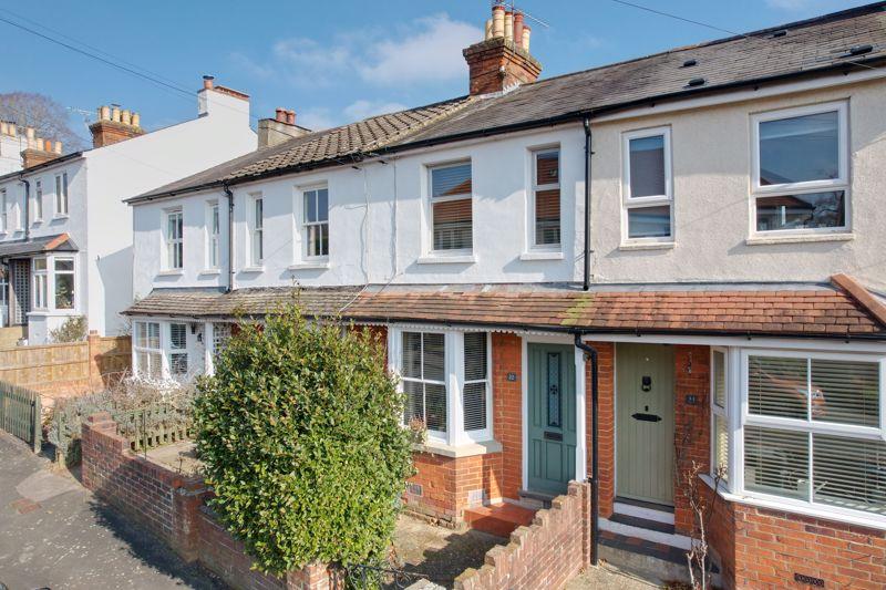 Adams Park Road, Farnham 2 bed terraced house £475,000