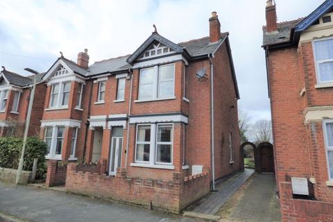 20 Furlong Road, Gloucester, GL1 4UT