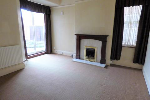 20 Furlong Road, Gloucester, GL1 4UT