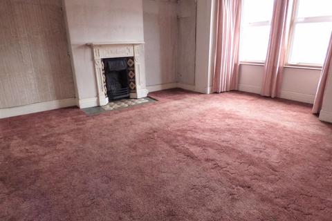 20 Furlong Road, Gloucester, GL1 4UT