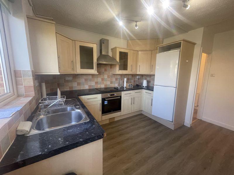 Newly decorated spacious 3 bedroom ground floor apartment Stonegrove