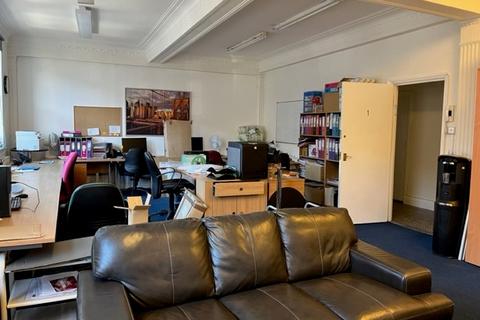 Office to rent, Station Road, Middlesex, Edgware, HA8