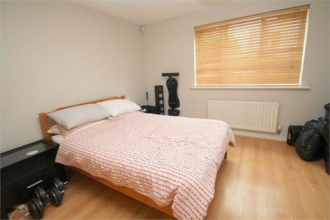 1 bedroom apartment for sale, Chertsey Road, Feltham, TW13