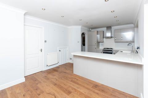 3 bedroom detached house for sale - Colemere Close, Padgate, Warrington, WA1