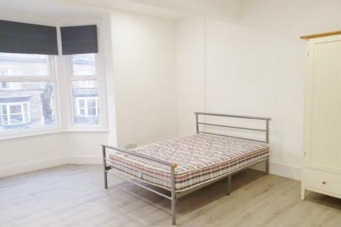 undefined, Flat 1, 397 Ecclesall Road, Sheffield