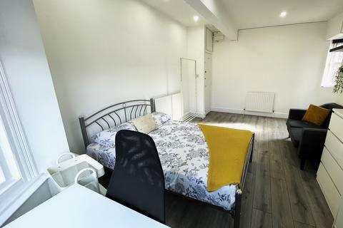 undefined, Flat 4 397 Ecclesall Road, Sheffield