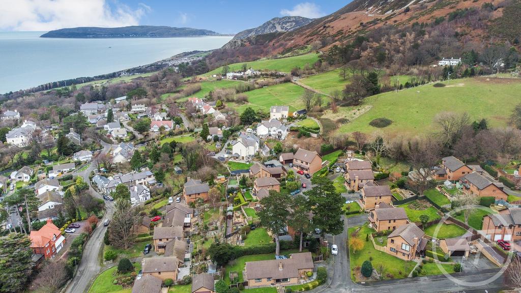 Parc Moel Lus, Penmaenmawr, LL34 4 bed detached house £395,000