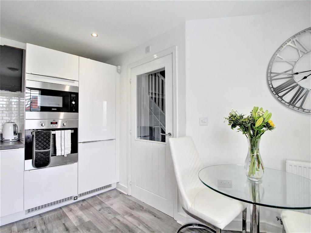 Kitchen diner