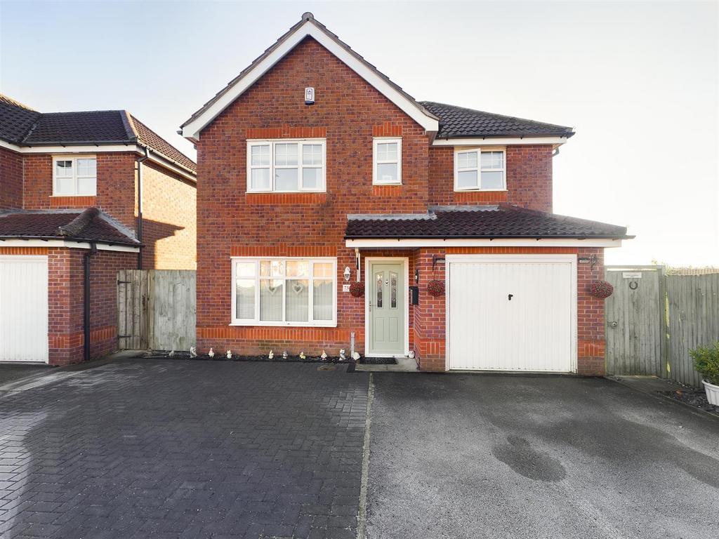 Airedale Drive, Bridlington 3 bed detached house for sale £277,950