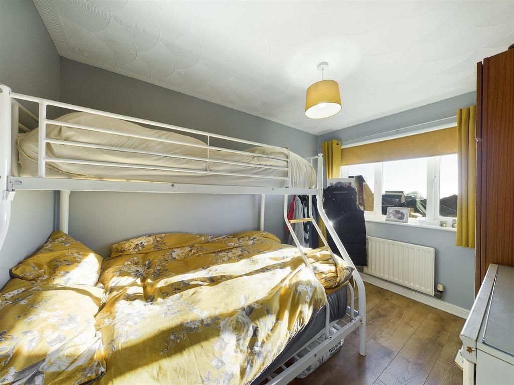 Bedroom: