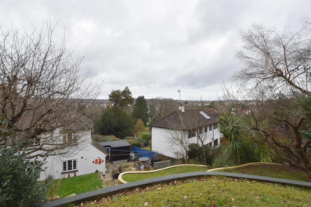 Lower Park Road, Hastings 3 bed semidetached house £475,000