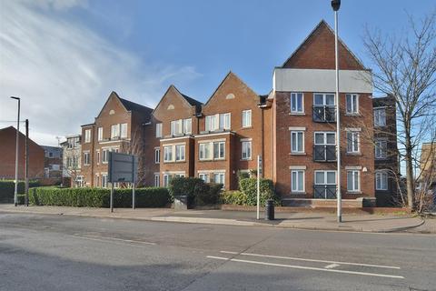 1 bedroom flat for sale - Walsworth Road, Hitchin