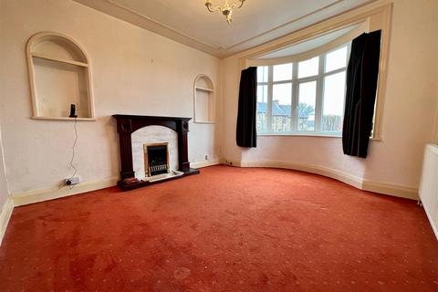 2 bedroom detached bungalow for sale - Basil Street, Huddersfield