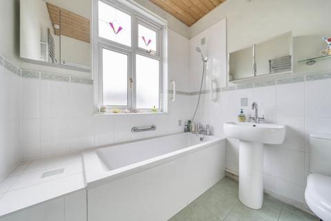 17 Daneby Road, London, SE6 2QQ