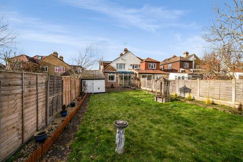 48 Chadacre Road, Epsom, KT17 2HE