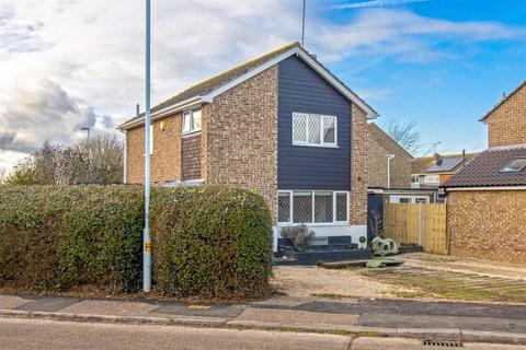 110 Boxgrove, Goring By Sea, Worthing, BN12 6LX