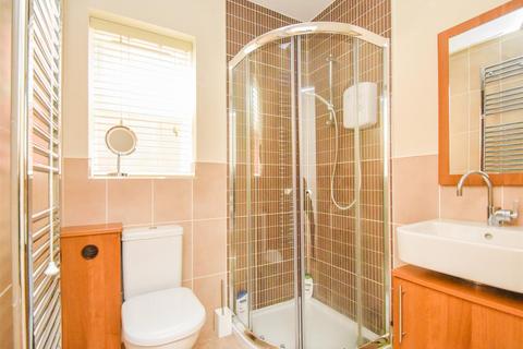 14 Berkeley Close, Wolverhampton, WV6 7RX