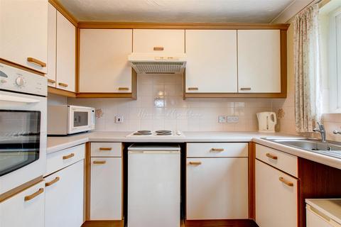 2 bedroom retirement property for sale - Mclay Court, St. Fagans Road, Fairwater, Cardiff