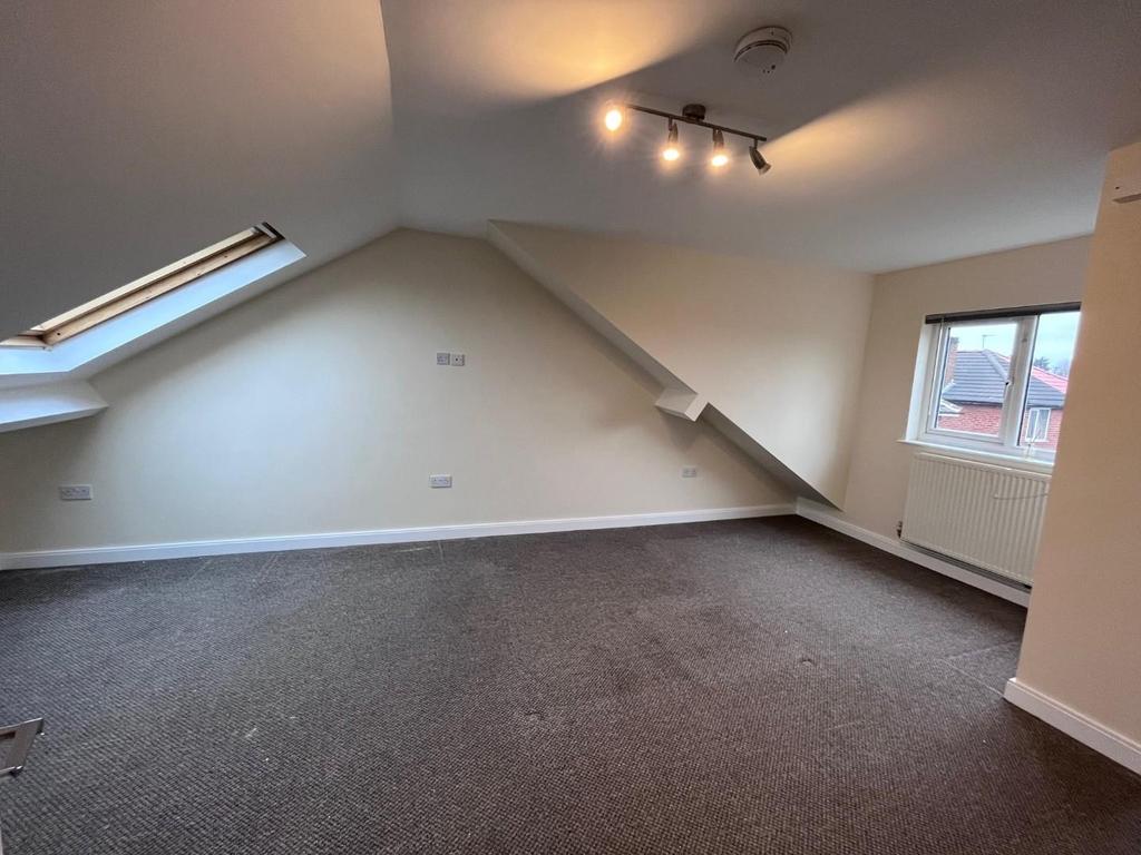 Bedroom One.jpg