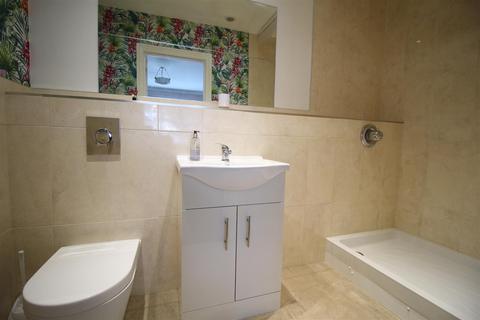 44 Portway Crescent, Epsom, KT17 1SX