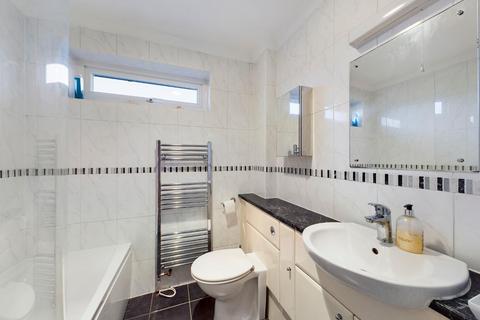 1 Williton Close, Northampton, NN3 3BG
