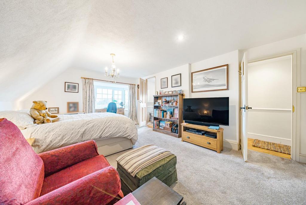 Master bedroom, ground floor