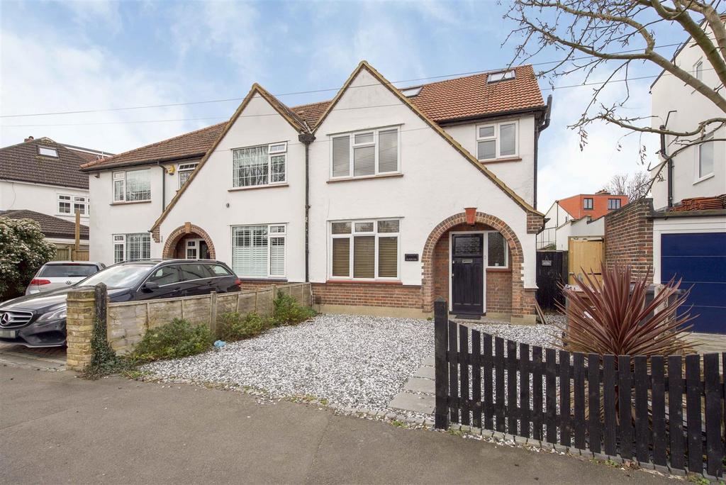 Riverside Walk, Isleworth 4 bed semidetached house £740,000