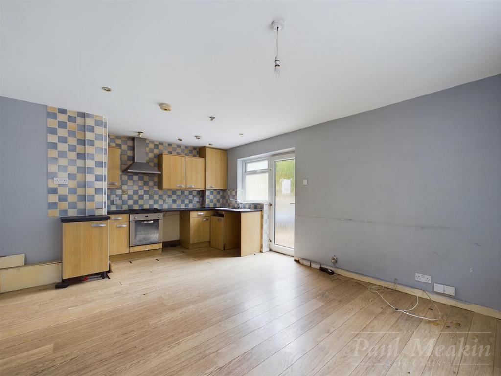 Farley Road, South Croydon, Surrey 4 bed £349,950