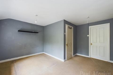 51a Farley Road, South Croydon, CR2 8DB