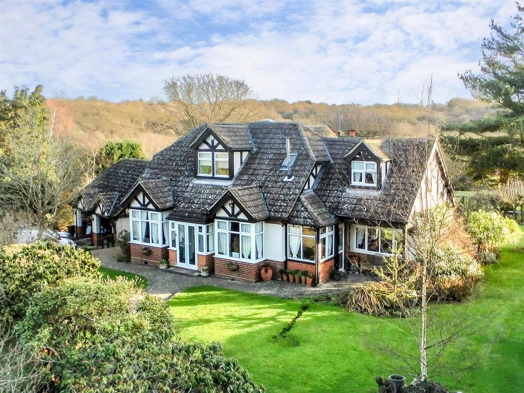 Colemans Lane, Danbury 4 bed detached house for sale £1,250,000