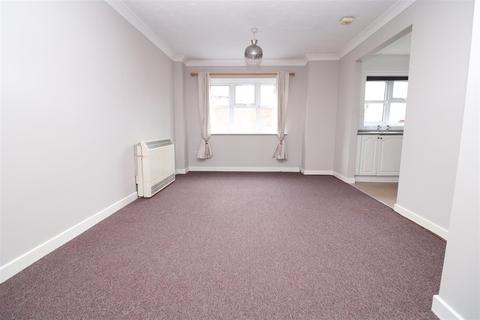 10 Tyssen Mead, Boreham, Chelmsford, CM3 3HX