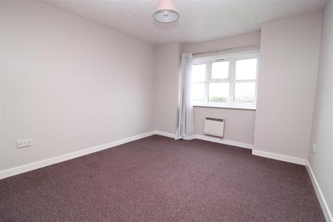 10 Tyssen Mead, Boreham, Chelmsford, CM3 3HX