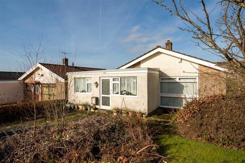 3 bedroom detached bungalow for sale - Bryngwyn Avenue, Gorseinon, Swansea