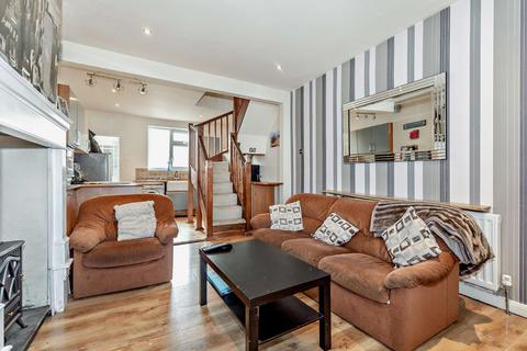 26 Birch Grove, Harrogate, HG1 4HR