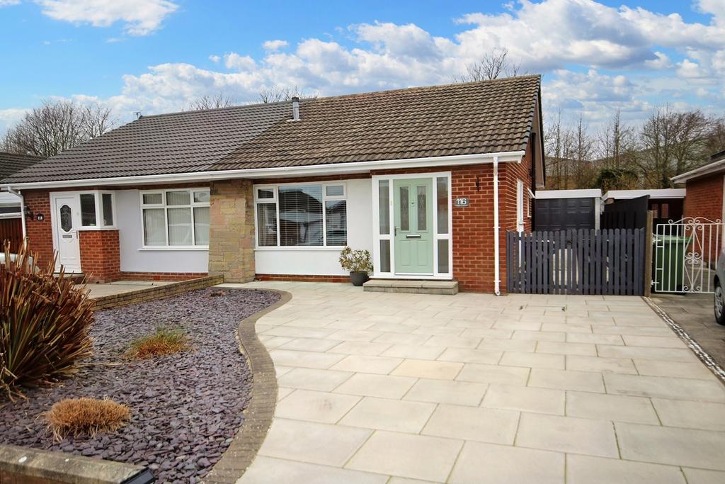 Kingston Crescent, Southport, PR9 2 bed bungalow £210,000