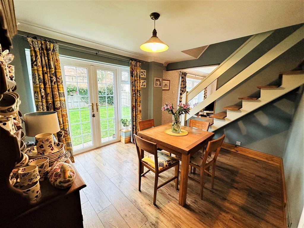 Cardinals Court, Cawood, Selby 4 bed end of terrace house £260,000