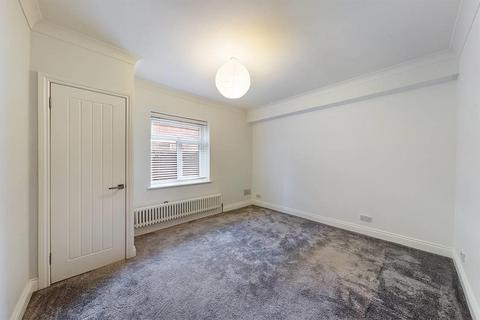 Flat 1, 13 Cavendish Grove, Southampton, SO17 1XA