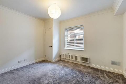 Flat 1, 13 Cavendish Grove, Southampton, SO17 1XA