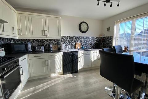 11 Baines Way, Grange Park, Northampton, NN4 5DP