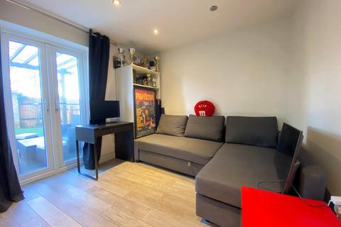 11 Baines Way, Grange Park, Northampton, NN4 5DP