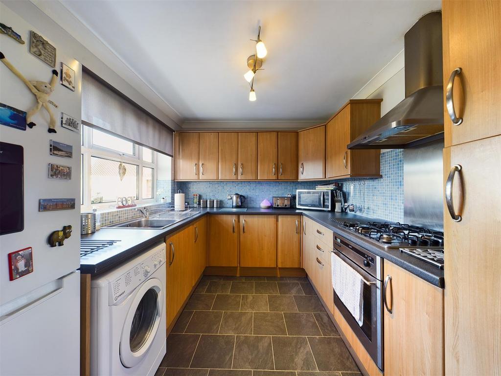 CAM00465 P1-PR0332-STILL07.jpg