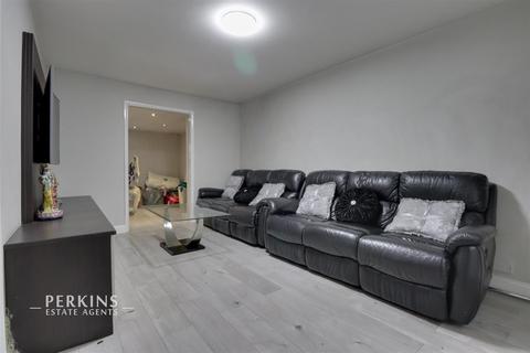 3 bedroom end of terrace house for sale, Southall, UB1