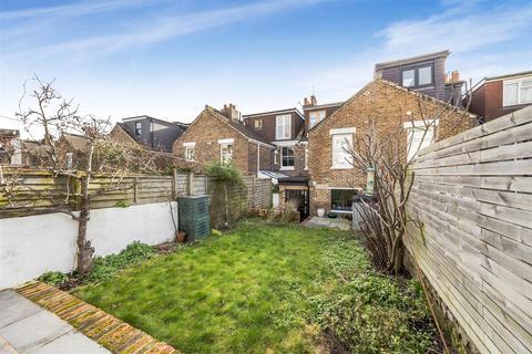 24 Bates Road, Brighton, BN1 6PG
