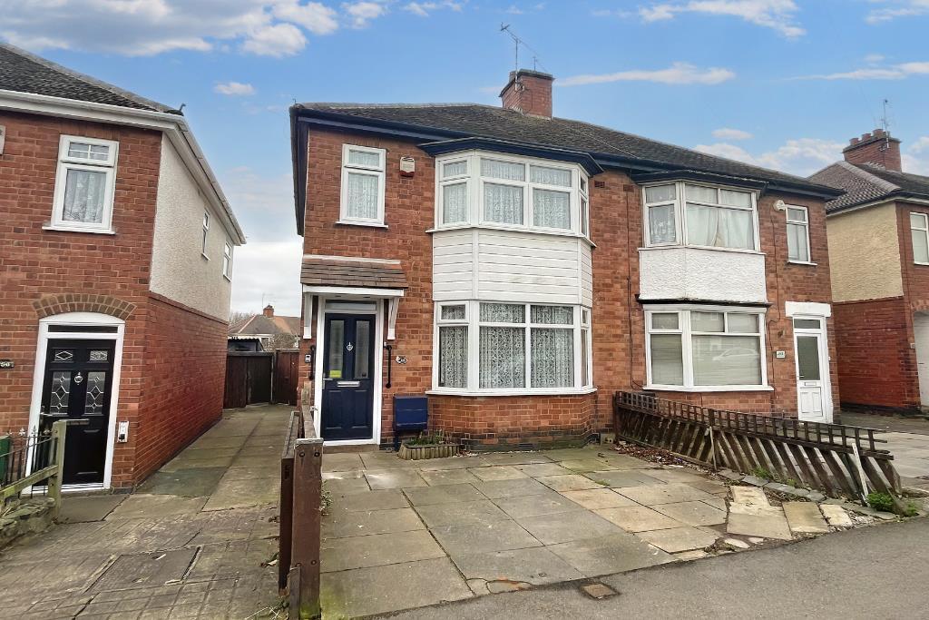 Beaumont Road, Stockingford, Nuneaton 3 bed semidetached house for