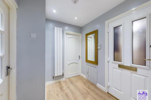 4, Wantage House Kings Lynn Drive, Romford, RM3 8BZ
