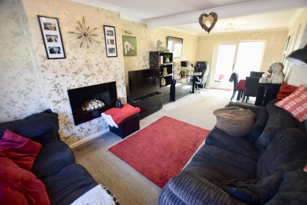 Wendover Rise, Coventry Extended 3 Bed End Terrace Allesley Park 3